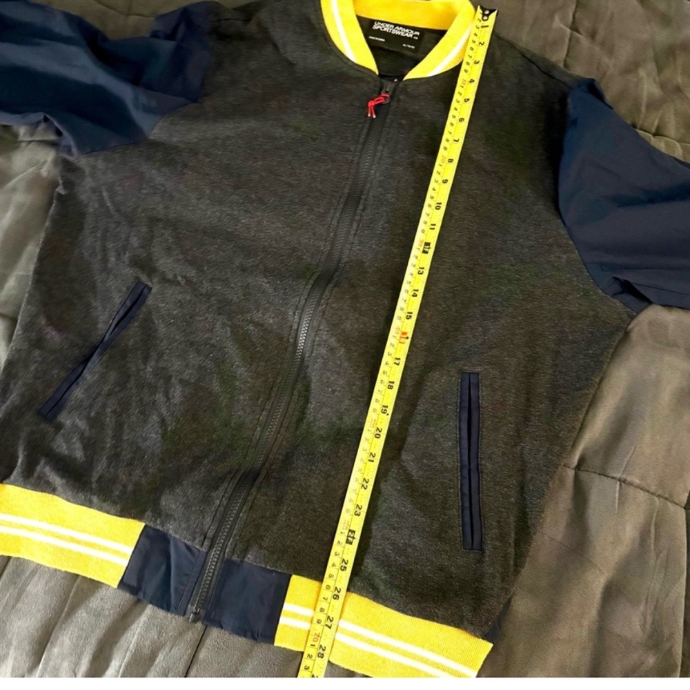 Under Armour Lightweight Bomber Jacket With Yellow Accents NWOT - Picture 6 of 8